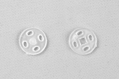 Кнопки пришивные пластиковые 10 мм, блистер 24шт, цв.-прозрачные - купить в Нижнекамске. Цена: 48.41 руб.